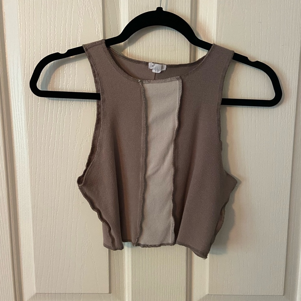 Garage block cropped tank top